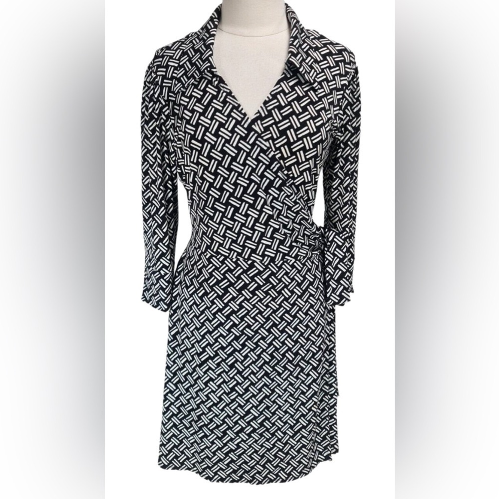 Laundry By Design Size L Geo Printed Wrap Dress